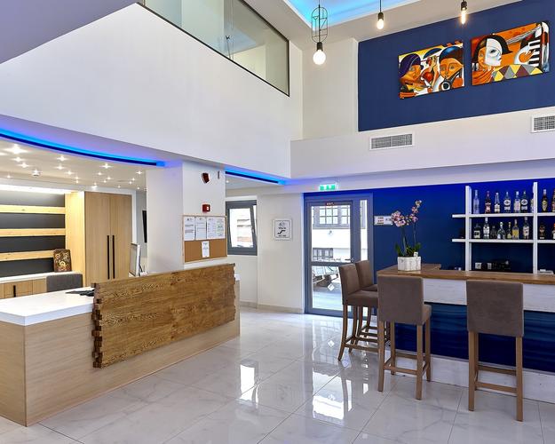 POLLIS HOTEL